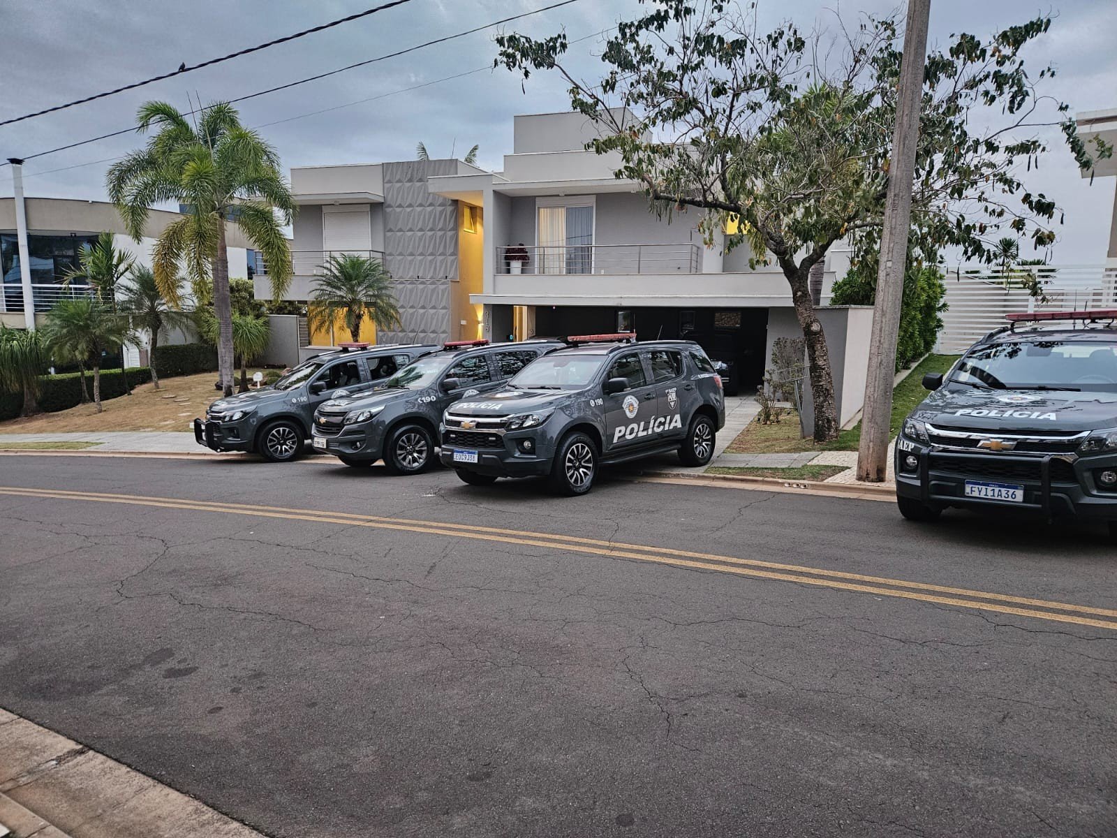 Empresários são detidos em Campinas por plano do PCC contra promotor - Imagem do artigo original