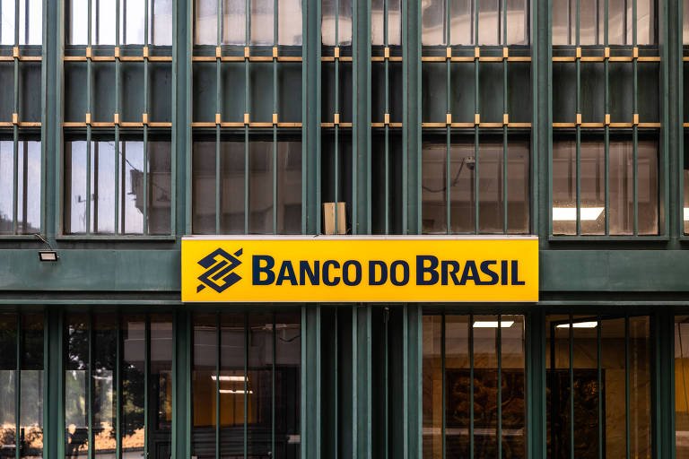Banco do Brasil Lidera Pagamentos de Participação nos Lucros para Funcionários de Estatais Federais, com Valores Atingindo Quase R$ 373 mil - Imagem do artigo original