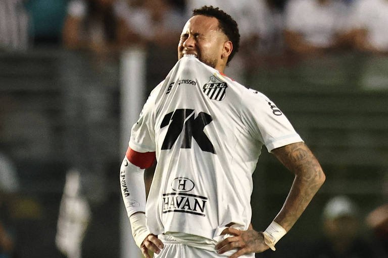Neymar Fora do Clássico e Longe da Seleção por Lesão - Imagem do artigo original