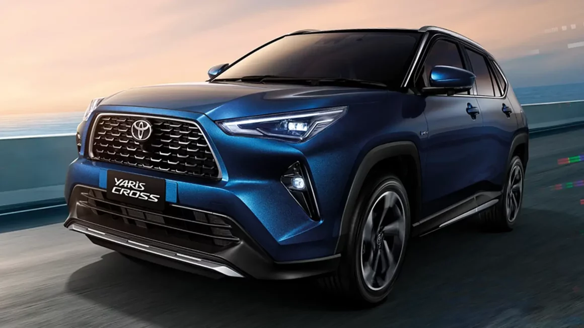 Toyota Yaris Cross: Produção Suspensa e Lançamento Adiado Após Temporal - Imagem do artigo original