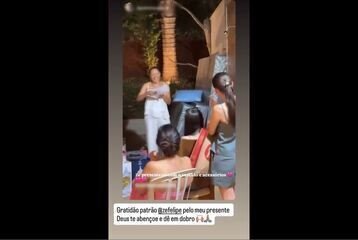Zé Felipe Presenteia Funcionária com Vestido e Acessórios - Imagem do artigo original