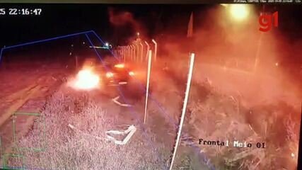 Racha Fatal: Carro de Luxo Pega Fogo e Mata Motociclista em SP - Imagem do artigo original