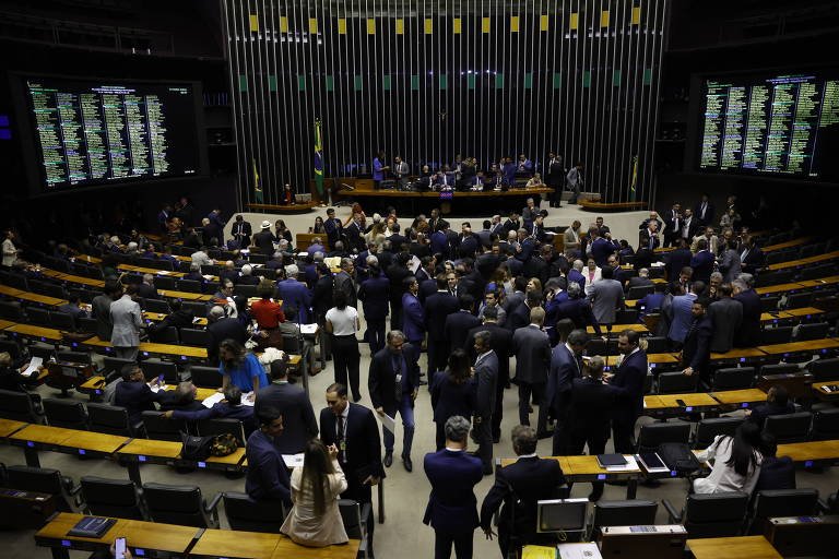PEC Agentes de Saúde Aprovada: Impacto de Bilhões - Imagem do artigo original