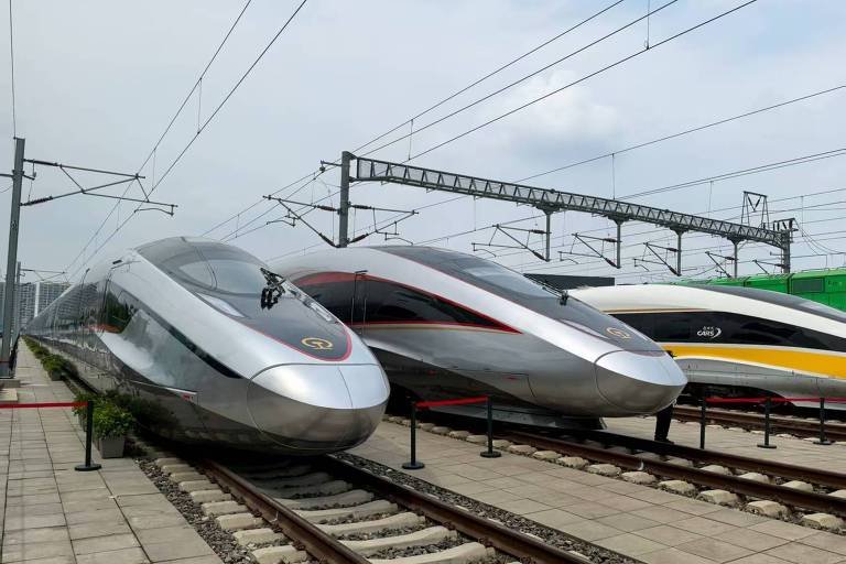 China: Rede Avançada Alimenta Carros Elétricos e Trens Rápidos - Imagem do artigo original