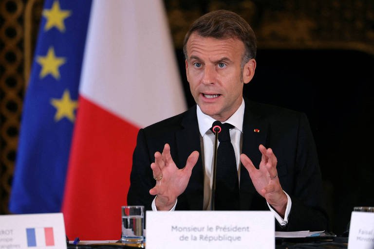 <strong>Macron nomeia novo governo na França para conter crise</strong> - Imagem do artigo original
