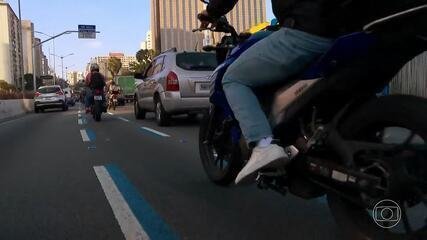 Guarujá Estuda Faixas Exclusivas para Motociclistas em 2026 - Imagem do artigo original