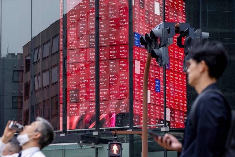 Dólar Abre em Alta Nesta Terça com Olhar para o Exterior - Imagem do artigo original