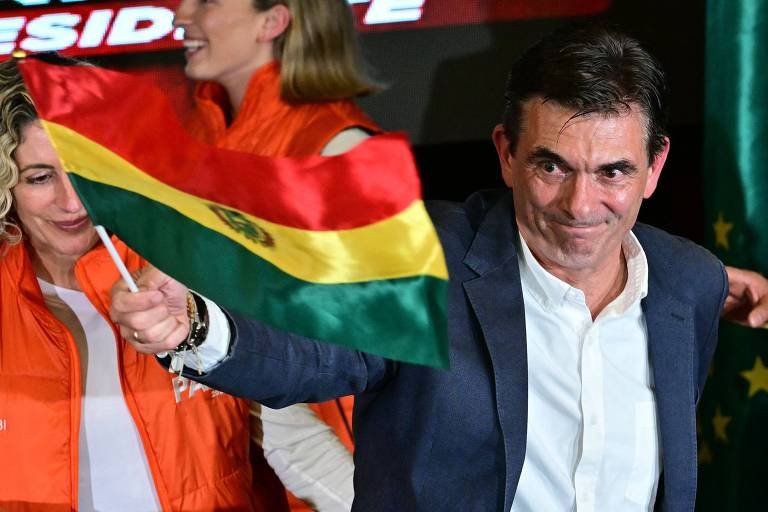 Bolívia e EUA: Rodrigo Paz Anuncia Retomada das Relações - Imagem do artigo original