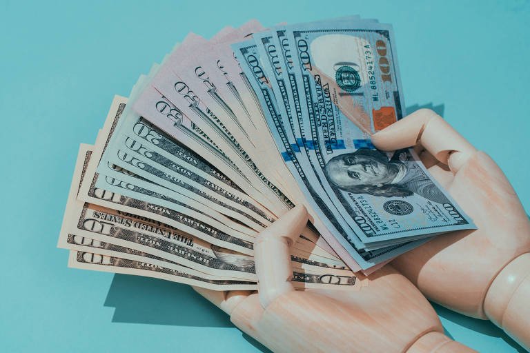 Dólar opera estável, inflação de Brasil e EUA em foco - Imagem do artigo original