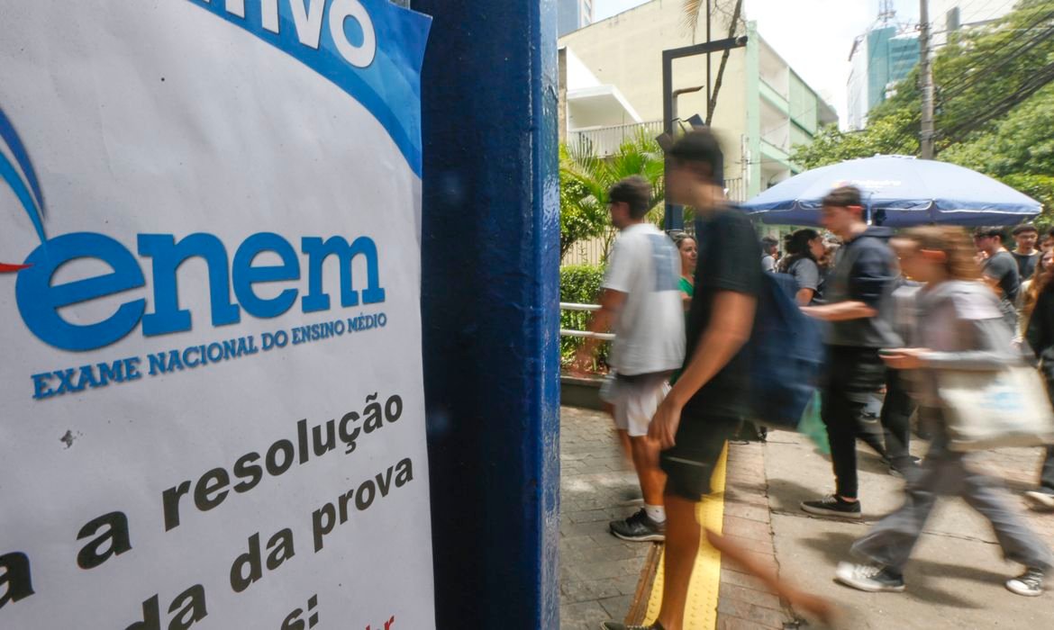 Sisu 2026: MEC permite Enem de três anos anteriores - Imagem do artigo original