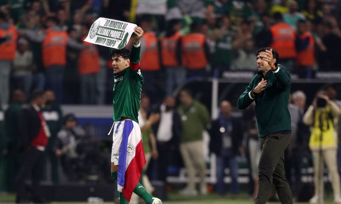 Palmeiras Goleia LDU e Faz Final da Libertadores Contra Flamengo - Imagem do artigo original