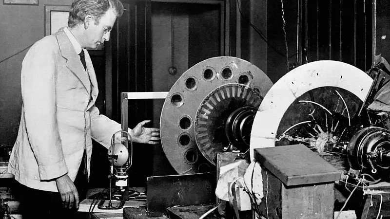 Primeiro Rosto Humano na TV: A Invenção Pioneira de Baird - Imagem do artigo