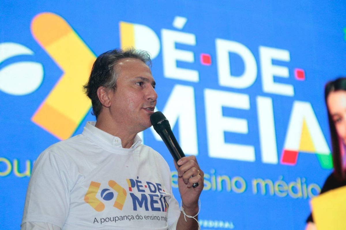 Pé-de-Meia: Camilo Santana quer expansão em 2026 e rebate críticas - Imagem do artigo