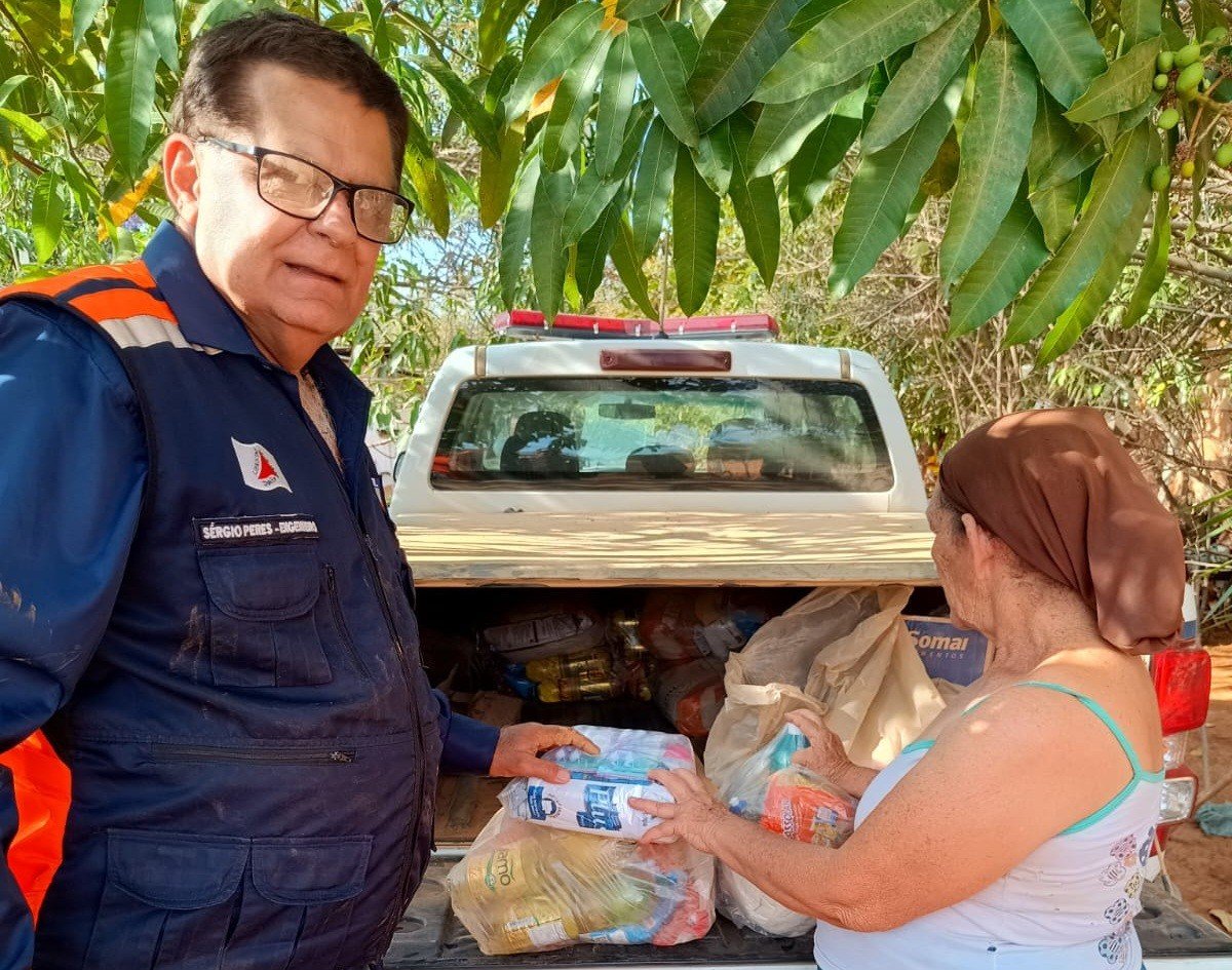 Montes Claros Ajuda Seca: Plano Leva Água à Zona Rural - Imagem do artigo