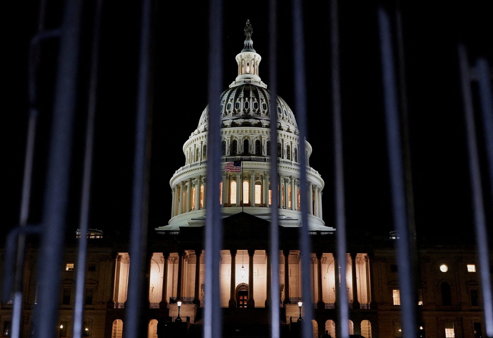 Paralisação Governo EUA: Congresso Não Aprova Orçamento Federal - Imagem do artigo