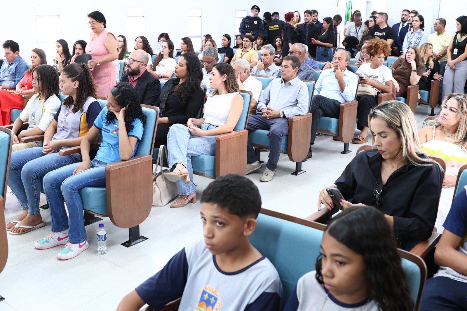 Montes Claros: Nova Escola Foca em Educação para o Consumo - Imagem do artigo