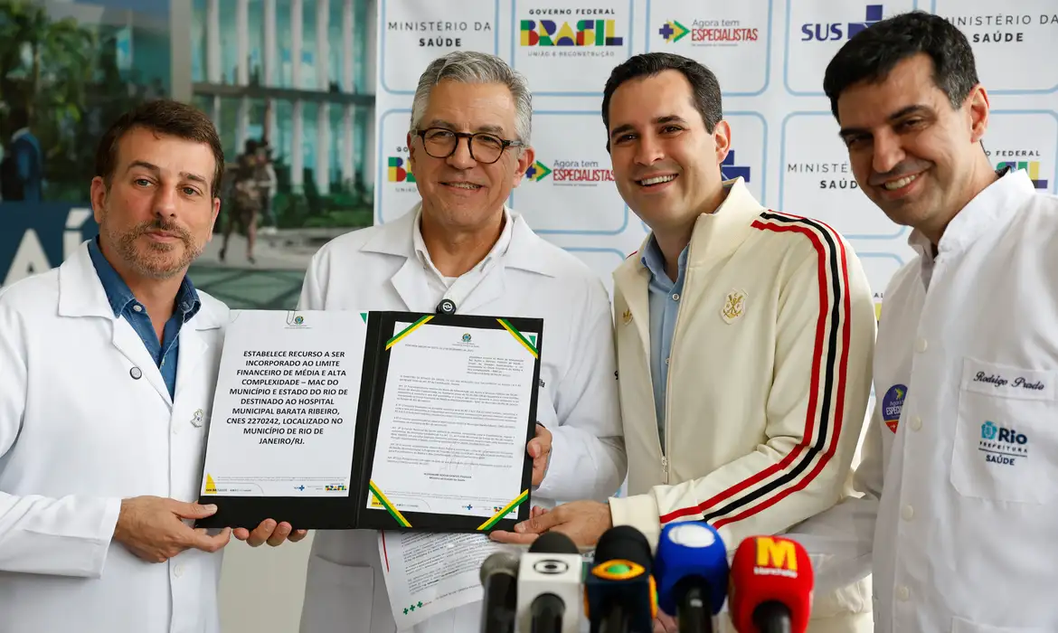 Governo e Prefeitura Entregam Novas Estruturas a Hospitais no Rio - Imagem do artigo original