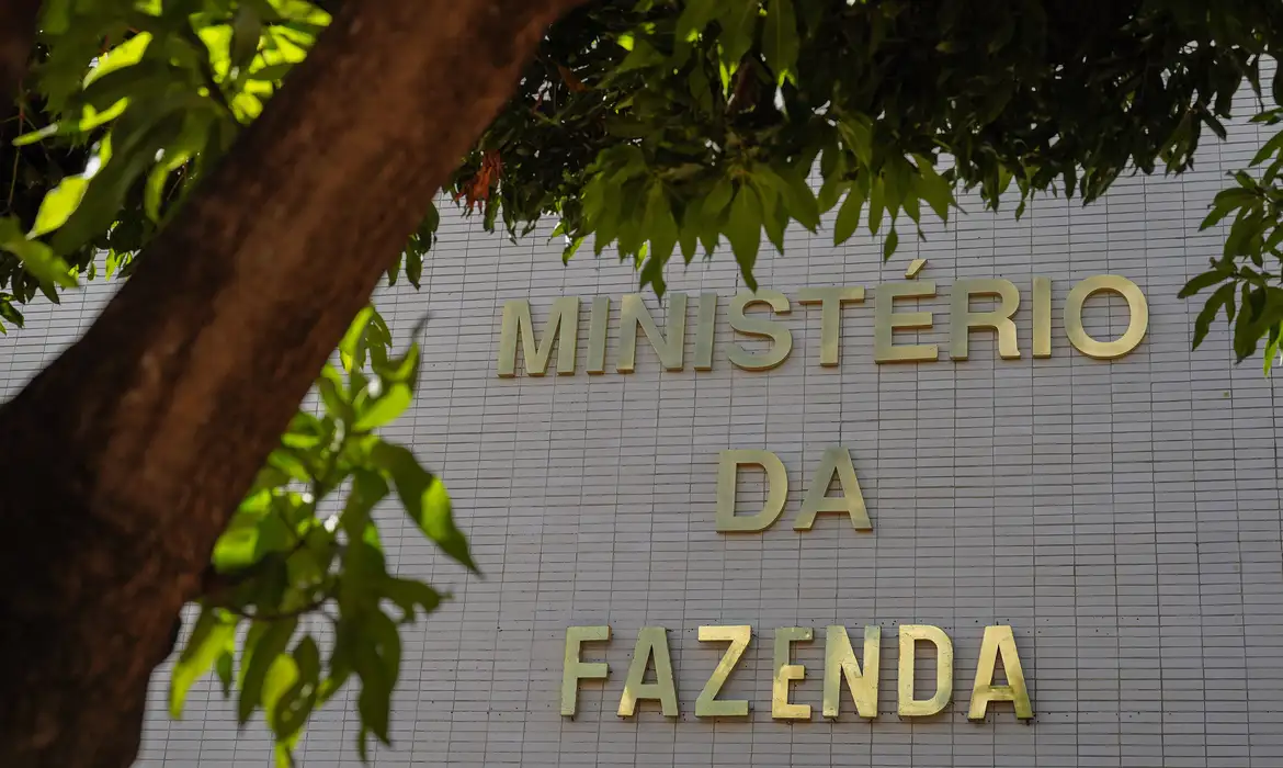 Governo Federal Viabiliza Aportes para Estatais em Dificuldade - Imagem do artigo original