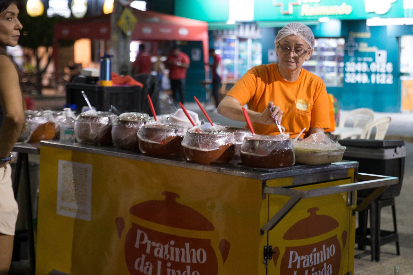 Praças de Fortaleza Viram Polos Gastronômicos e Impulsionam Negócios - Imagem do artigo original
