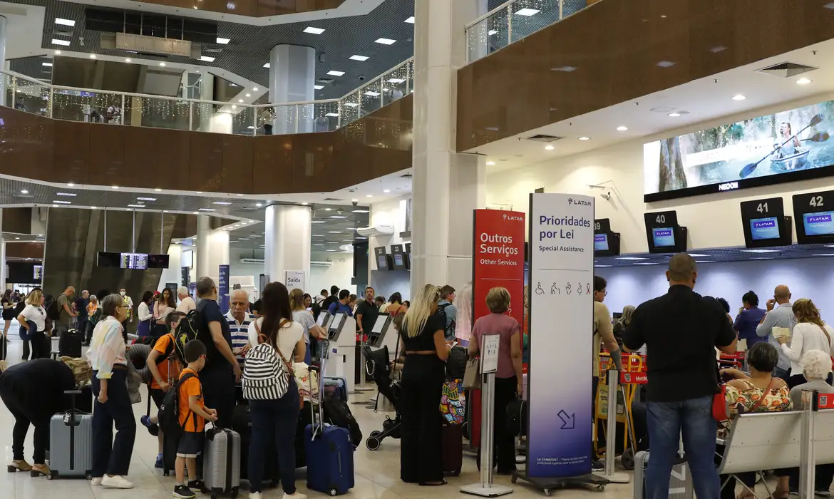 Anac discute voos Santos Dumont; Prefeito do Rio critica ação - Imagem do artigo original