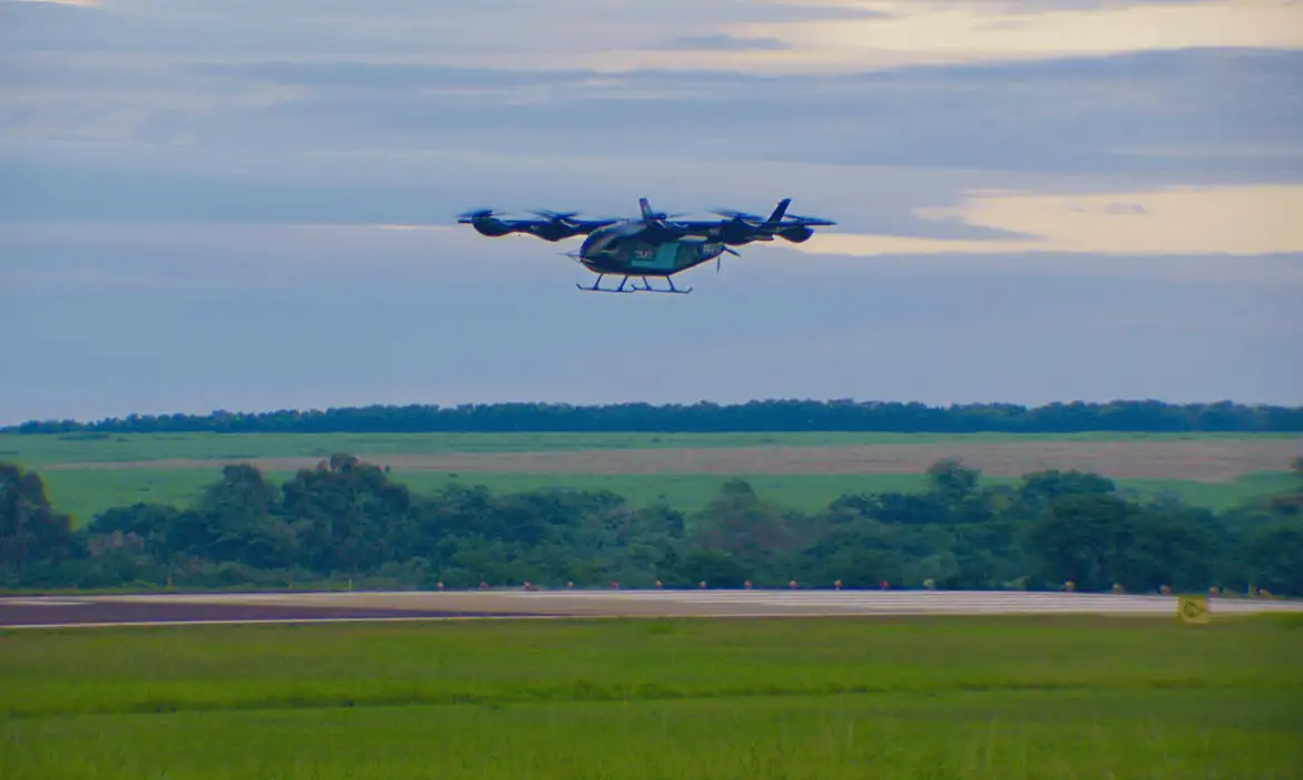 Eve da Embraer: Protótipo de eVTOL Realiza Primeiro Voo - Imagem do artigo original