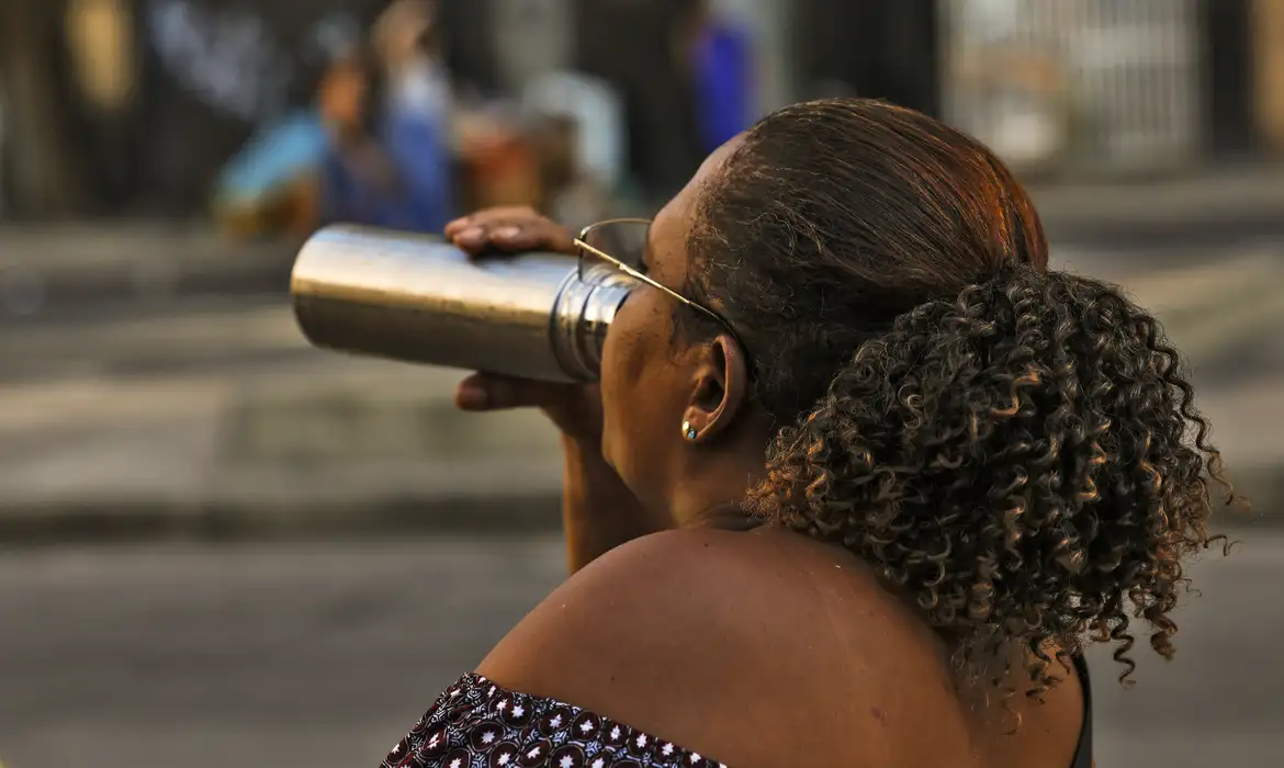 MPF e DPU exigem providências urgentes contra onda de calor RJ - Imagem do artigo original