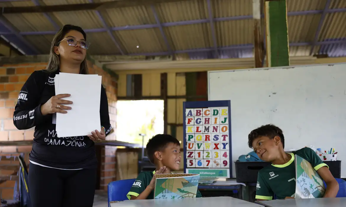 Prazo Selo Alfabetização Termina: Contestação até Sexta - Imagem do artigo original