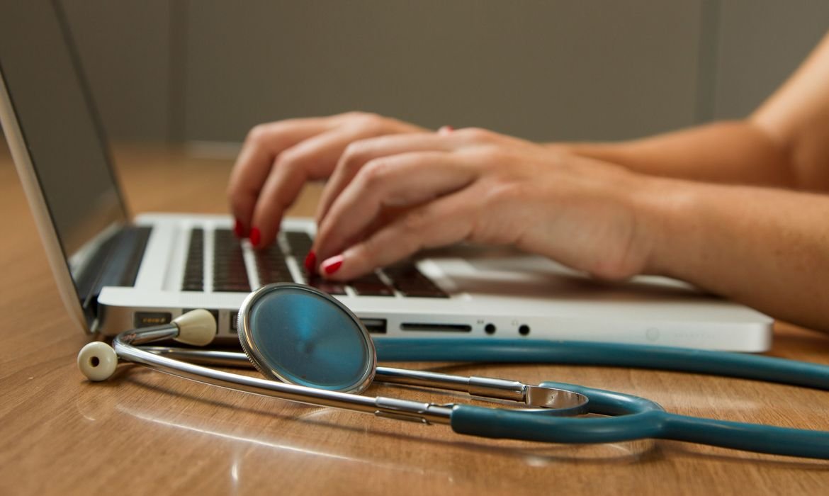 Fiscalização em Cursos de Medicina: Urgência Após Enamed - Imagem do artigo original