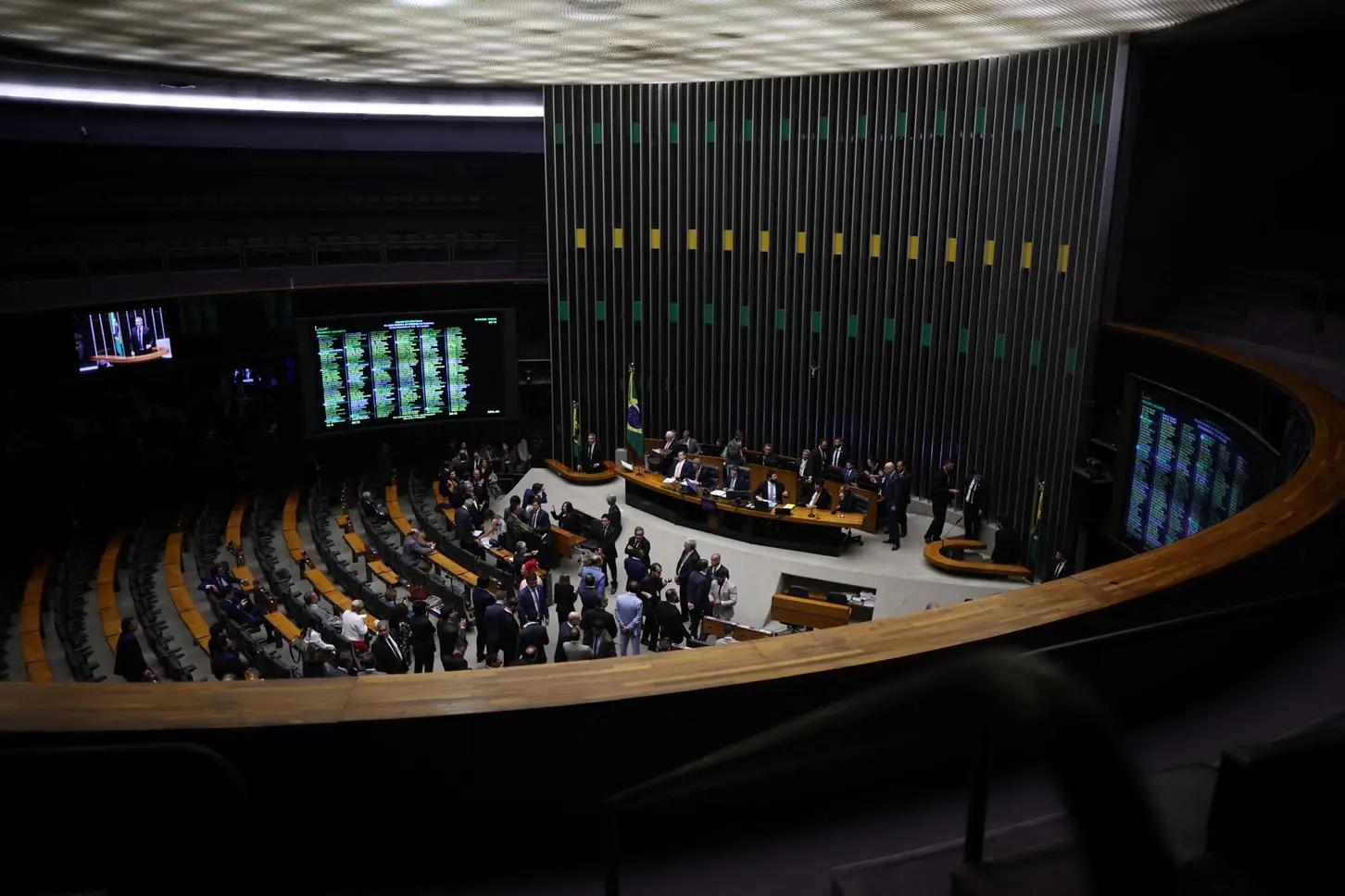 Câmara aprova Redata, impulsionando datacenters no Brasil - Imagem do artigo