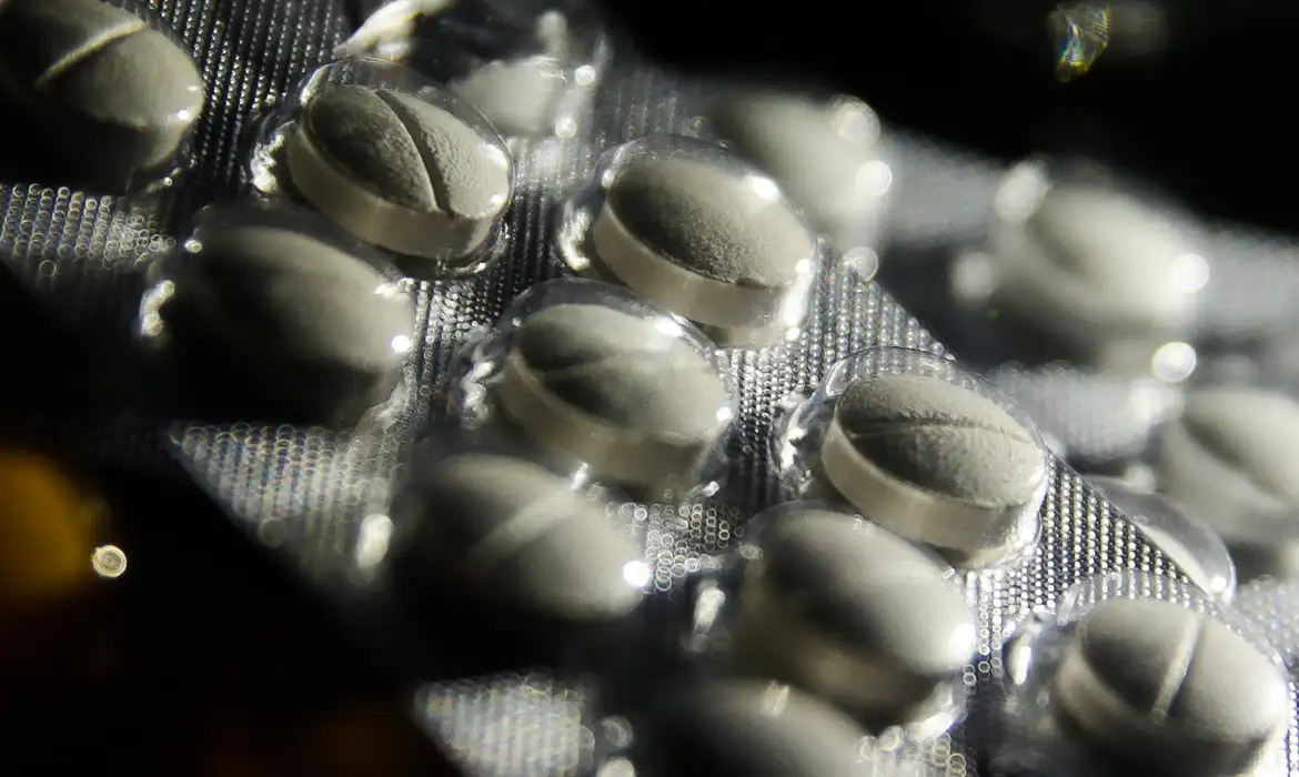 Câmara Aprova Novas Regras para Farmácias em Supermercados - Imagem do artigo original