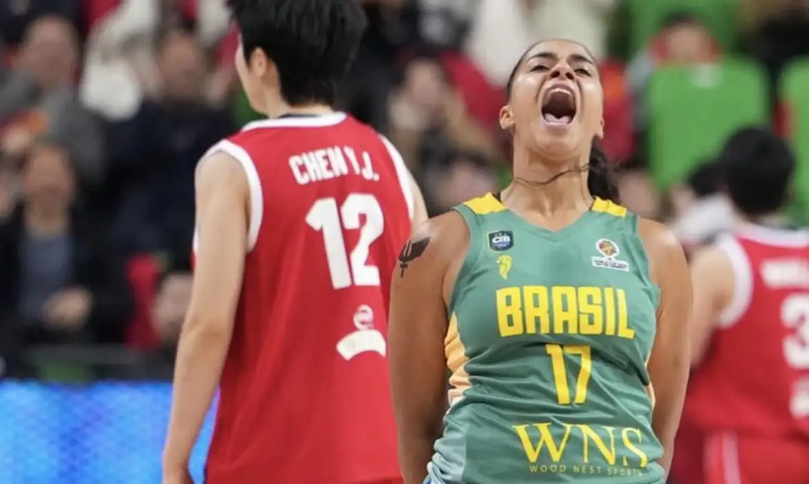 Basquete Feminino: Brasil Luta, mas Perde para China em Amistoso - Imagem do artigo original