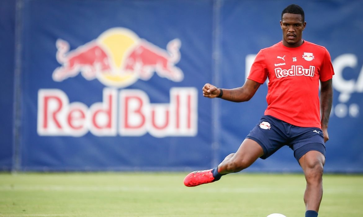 Gustavo Marques suspenso por machismo: 12 jogos e multa - Imagem do artigo original