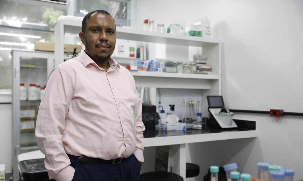 Cientistas Brasileiros Premiados Impulsionam Pesquisas sobre Alzheimer - Imagem do artigo original