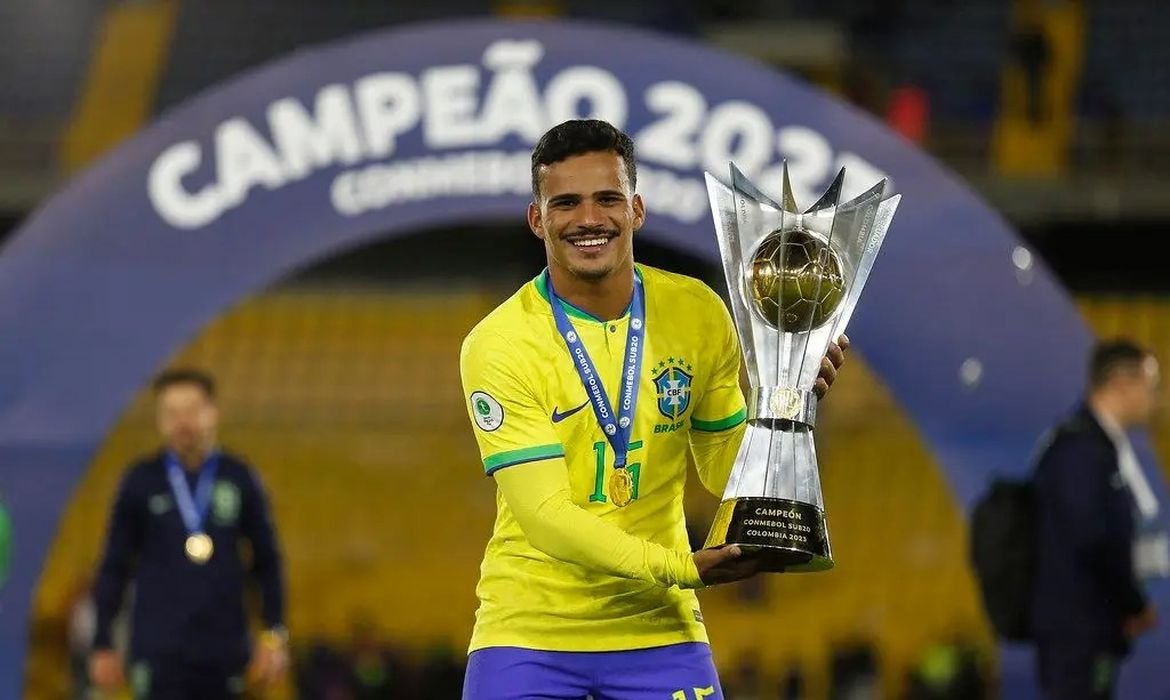 Kaiki do Cruzeiro Convocado para Amistosos da Seleção Brasileira - Imagem do artigo original