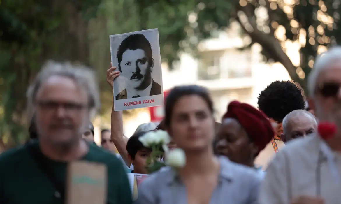 Caminhada do Silêncio em SP denuncia violência de estado - Imagem do artigo original
