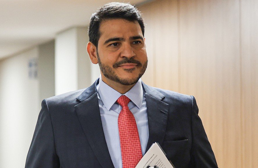 Messias Apresenta “Fé e Família” ao Senado para STF - Imagem do artigo original