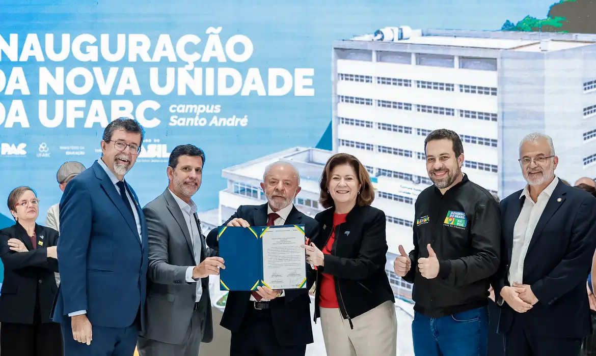 Lula Inaugura Nova Unidade da UFABC em Santo André - Imagem do artigo original