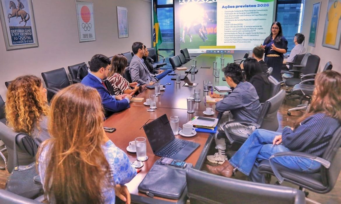 EBC e Ministério do Esporte Articulam Estratégia para Copa Feminina 2027 - Imagem do artigo original