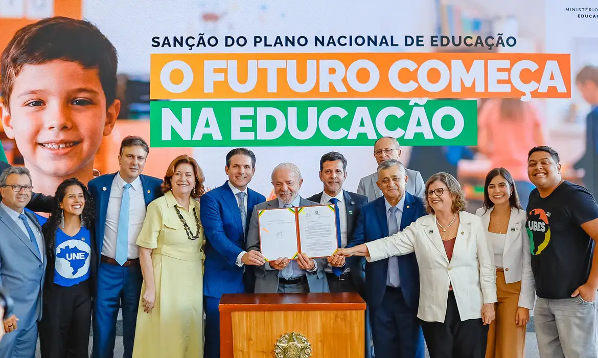 Novo Plano Nacional de Educação: Metas de 10% do PIB - Imagem do artigo original