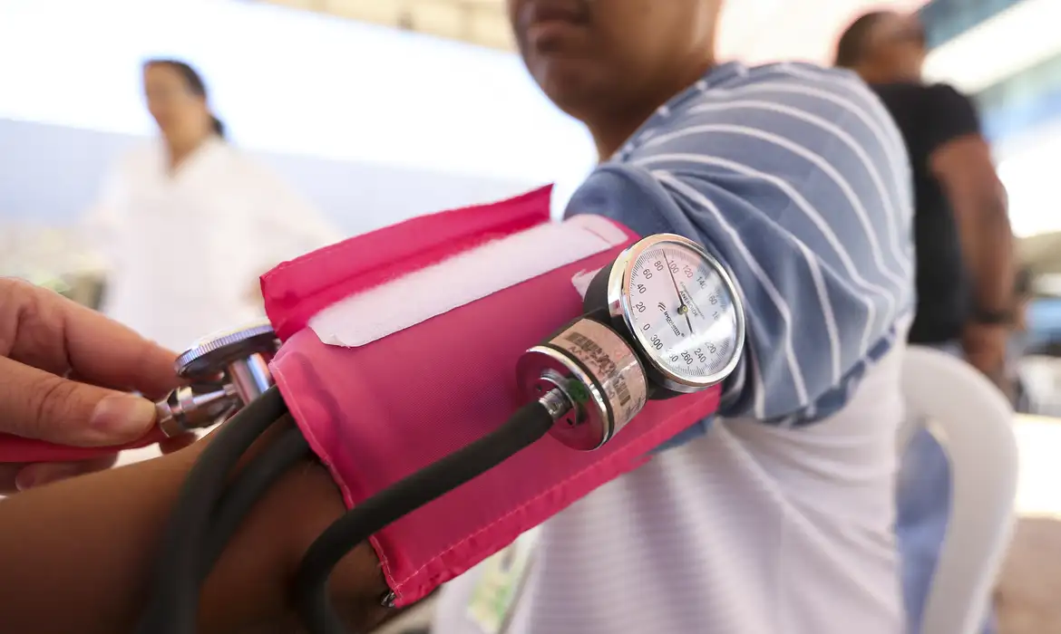 Hipertensão: Silenciosa e Hereditária, Demanda Atenção - Imagem do artigo original