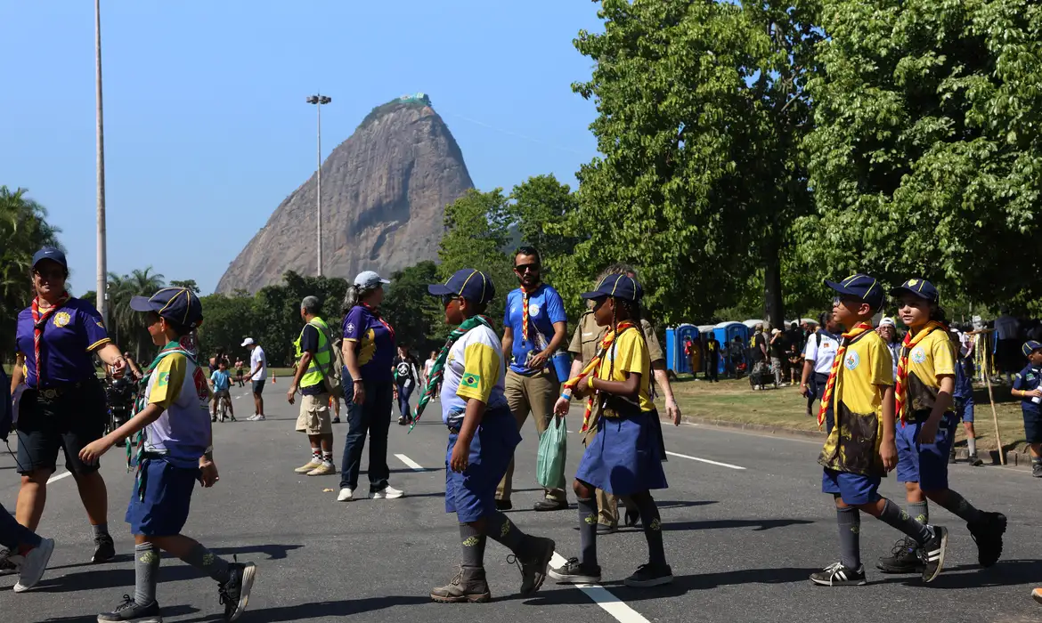 Movimento Escoteiro no Rio reúne 4,3 mil no Aterro - Imagem do artigo original