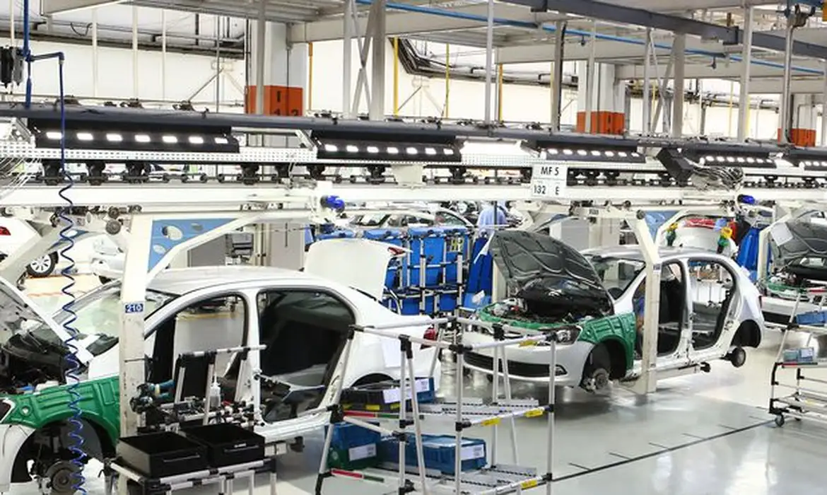 Lula Propõe Expansão da Indústria Automotiva Brasileira - Imagem do artigo original
