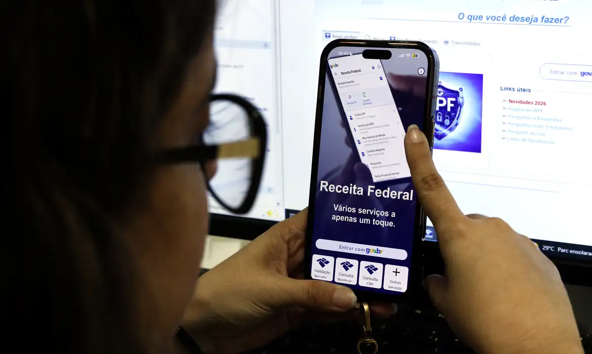 Restituição IR 2026: Prazo Final para o 1º Lote no Domingo - Imagem do artigo original