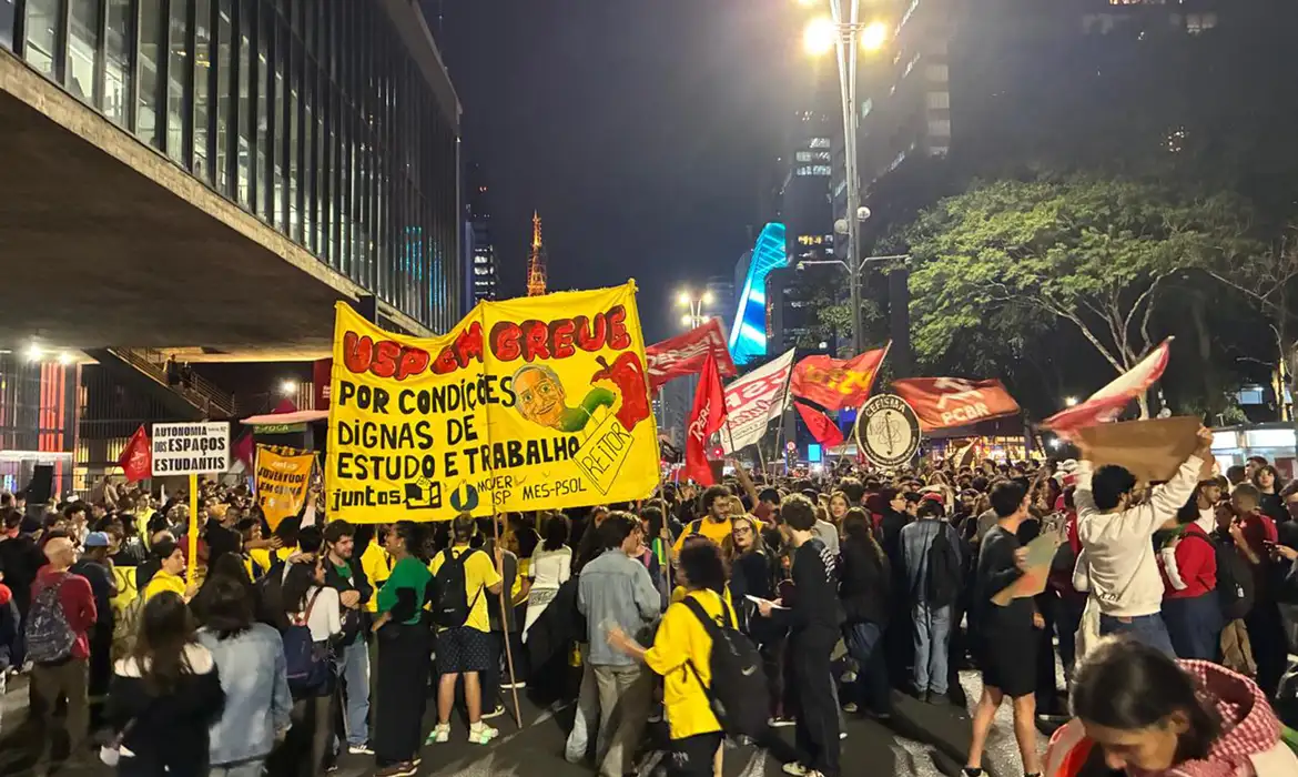 Estudantes da USP Cobram Diálogo e Políticas de Permanência - Imagem do artigo original