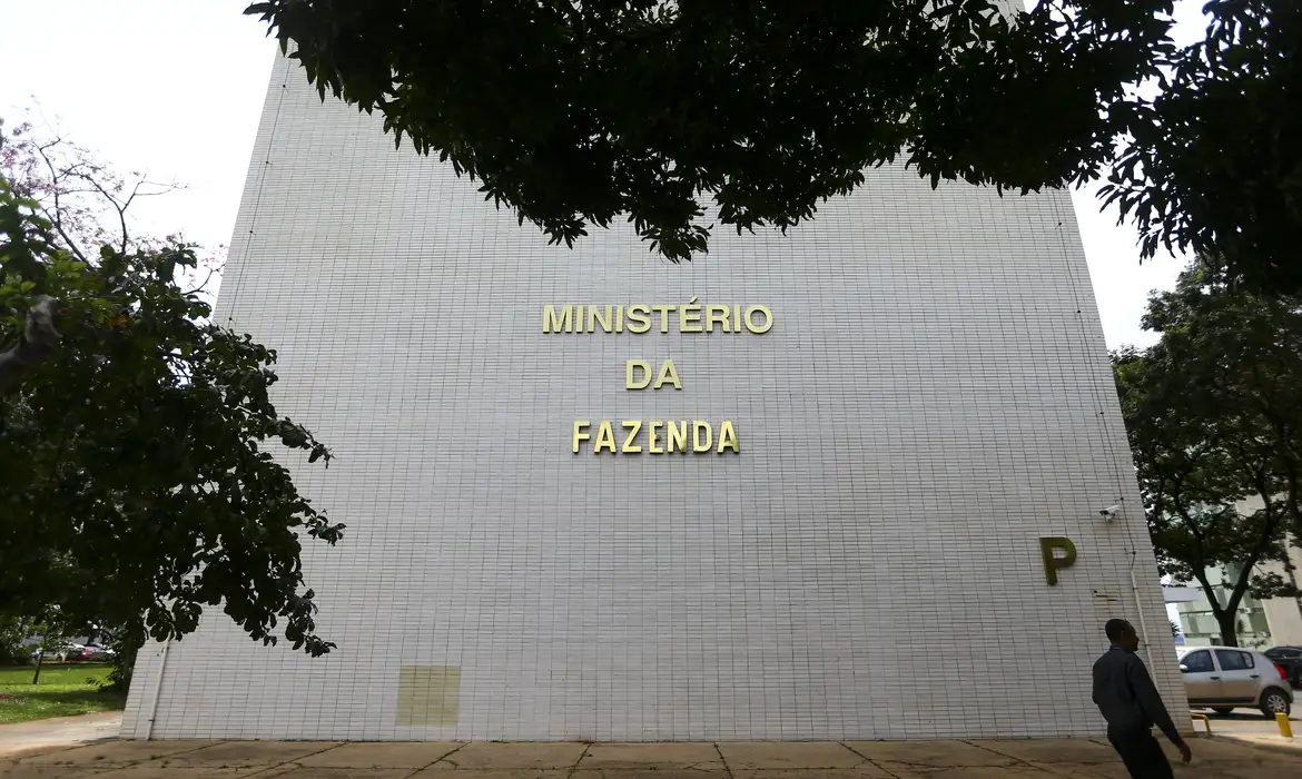 Fazenda Alerta: Golpe do Site Falso Novo Desenrola Brasil - Imagem do artigo original