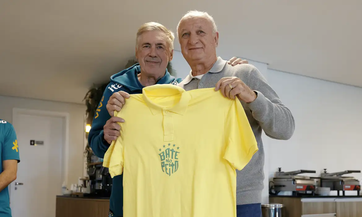 Felipão recebe emocionante homenagem na Granja Comary - Imagem do artigo original