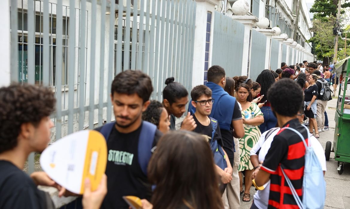 Enem 2026: Prazo final para pagamento da taxa de inscrição - Imagem do artigo original