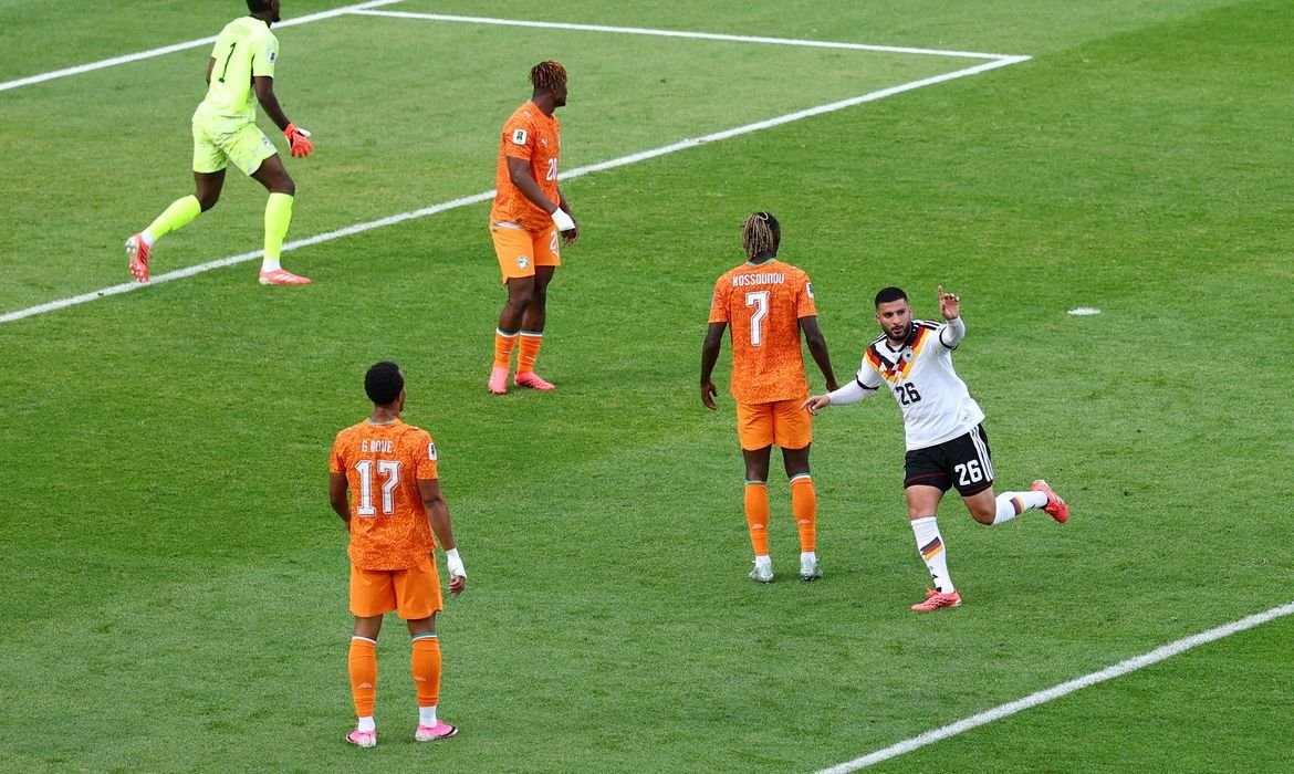 Alemanha garante vaga na Copa do Mundo 2026 após virada - Imagem do artigo original
