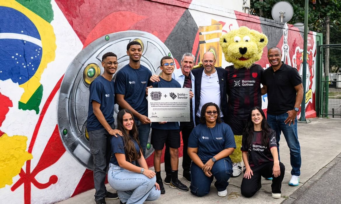 Parceria Bayer Leverkusen impulsiona jovens no Rio - Imagem do artigo original