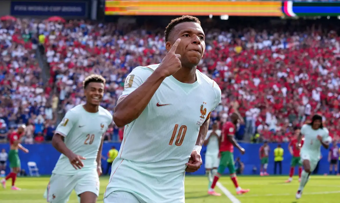 França garante vaga na semifinal da Copa ao vencer Marrocos - Imagem do artigo original